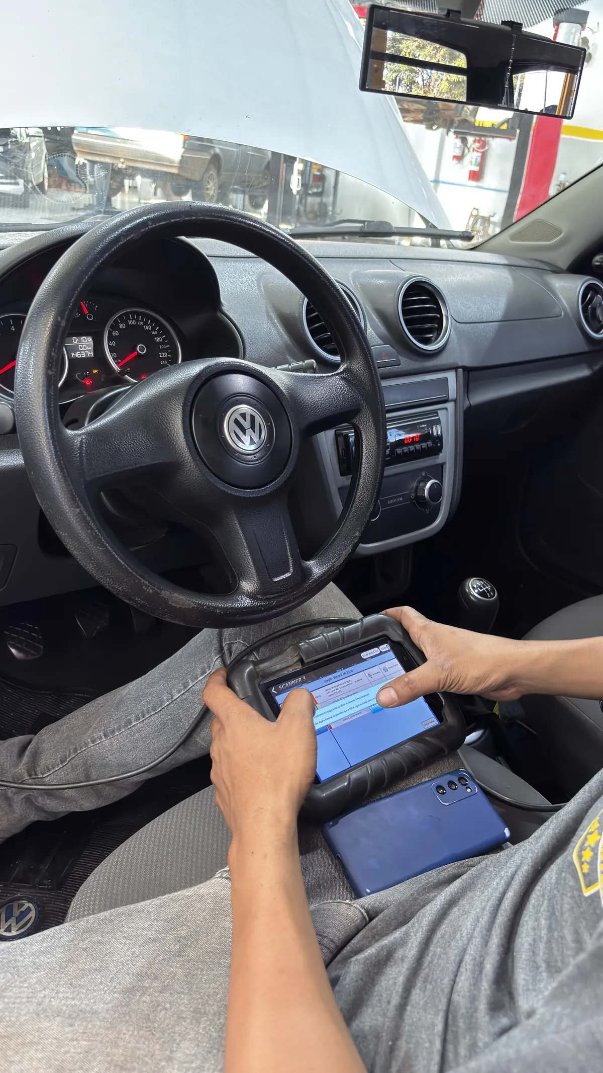 Troca de óleo e manutenção veicular na Dinei Auto Center